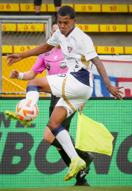 ¿Hasta dónde llega la pasión? Bryan Ramírez enfrenta a hinchas tras la caída de Liga