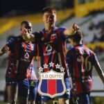 ¡Con gol olímpico incluido! Deportivo Quito golea y sigue soñando con volver a lo más alto 3 Deportivo Quito golea y sigue soñando con volver