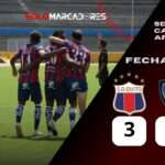 ¡Fiesta Chulla en el Atahualpa! Deportivo Quito impone respeto y lidera la Segunda Categoría 3 Deportivo Quito impone respeto y lidera la Segunda Categoría