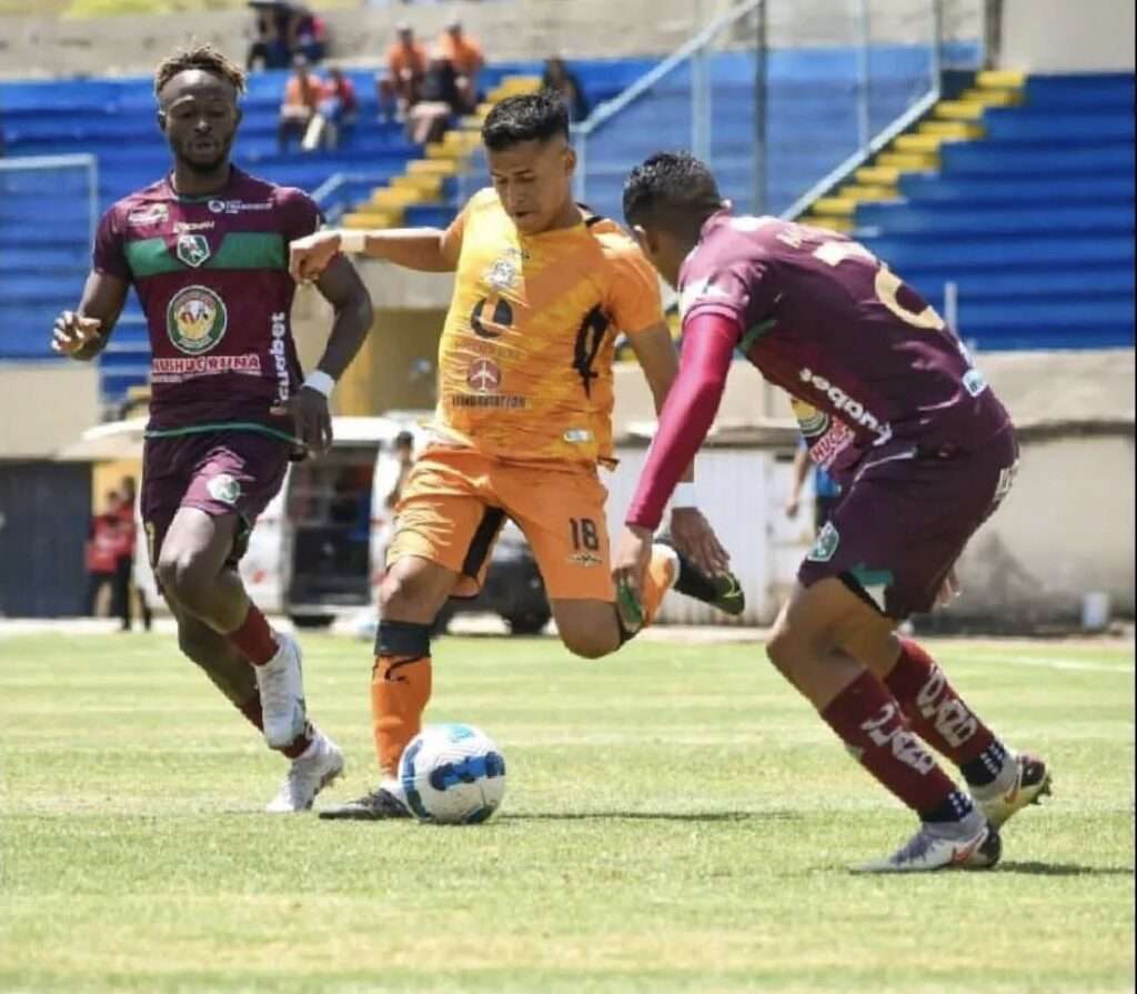 Milton Bolaños es demandado por Libertad FC 23 Milton Bolaños es demandado por Libertad FC