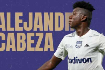 Que hacia Alejandro Cabeza en el duelo entre Emelec y El Nacional