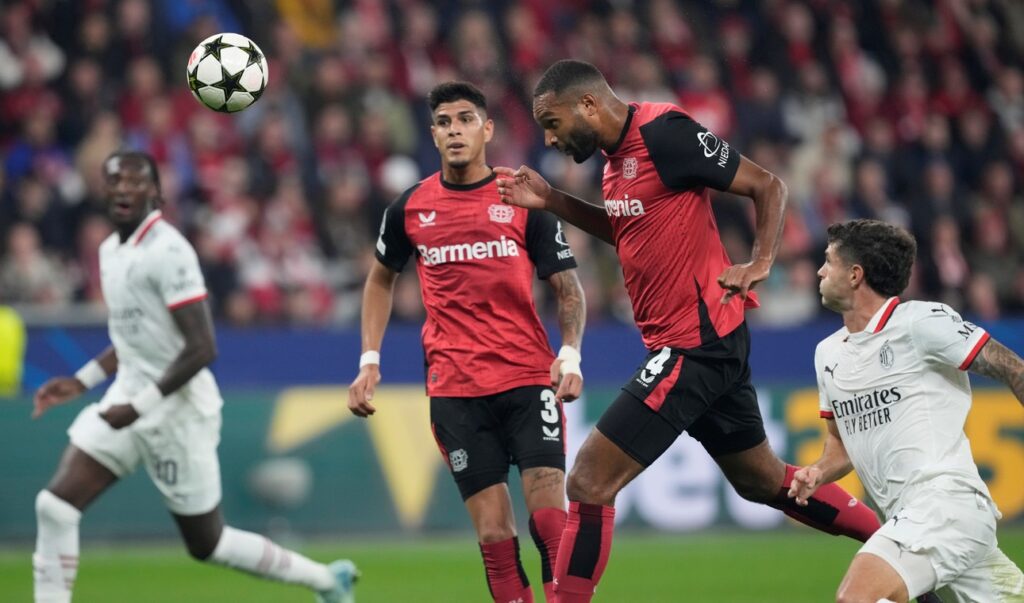 ¿Se muda al Real Madrid? El compañero de Piero Hincapié que sacude el mercado del fútbol europeo