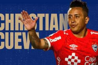 Christian Cueva es nuevo jugador de Emelec