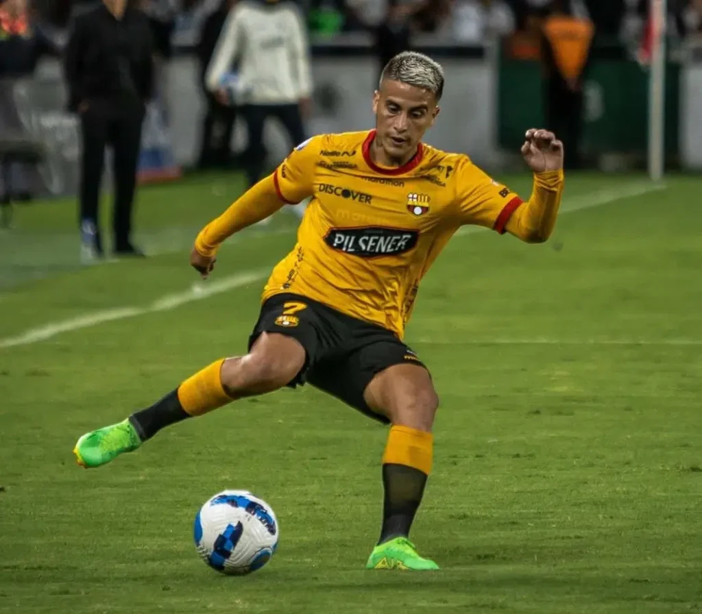 ¡Escándalo en el fútbol ecuatoriano! Barcelona SC acumula siete demandas y podría quedarse sin fichar