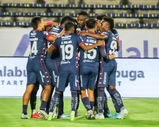 ¡El Nacional revive la ilusión! Reasco lidera un triunfo vital que sacude la Serie A del fútbol ecuatoriano 1 ¡El Nacional revive la ilusión! Reasco lidera un triunfo vital que sacude la Serie A del fútbol ecuatoriano