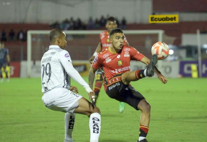 ¡El Expreso Austral no frena! Deportivo Cuenca sueña en grande tras vencer agónicamente a Mushuc Runa 23 ¡El Expreso Austral no frena! Deportivo Cuenca sueña en grande tras vencer agónicamente a Mushuc Runa