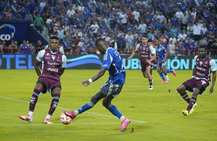 Macará vs Emelec : día, hora y cómo verlo por TV
