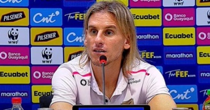 ¿Crisis o convicción? El fuerte cruce de Beccacece tras el empate de Ecuador ante Brasil