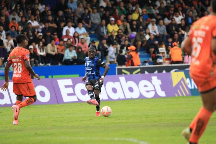 Independiente del Valle vs Libertad: día, hora y cómo verlo por TV