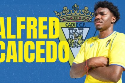 Alfred Caicedo ya entrena con el Cádiz