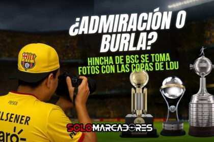 Hincha de Barcelona se sacó fotos con las copas internacionales de Liga de Quito