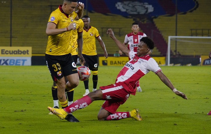 Barcelona SC ante Técnico Universitario