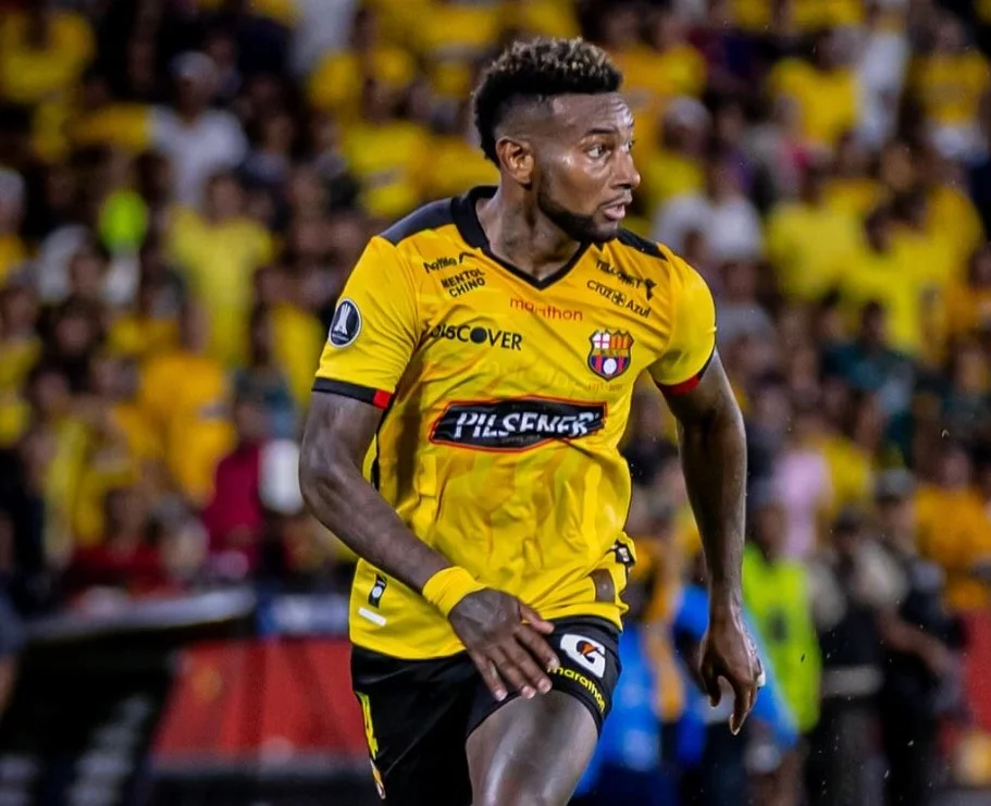 La sorpresiva renovación de Gustavo Vallecilla en Barcelona SC