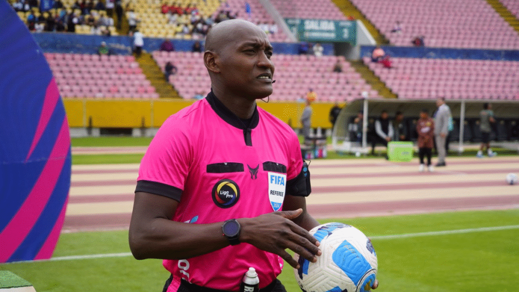 Augusto Aragón denuncia deuda de Liga Pro y Miguel Ángel Loor responde con pruebas 1 Augusto Aragón denuncia deuda