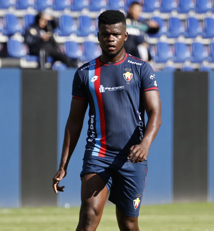 El Nacional enfrenta una nueva demanda, pierde a un jugador clave