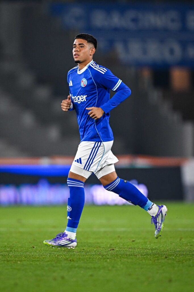 Kendry Páez debutó en torneos UEFA