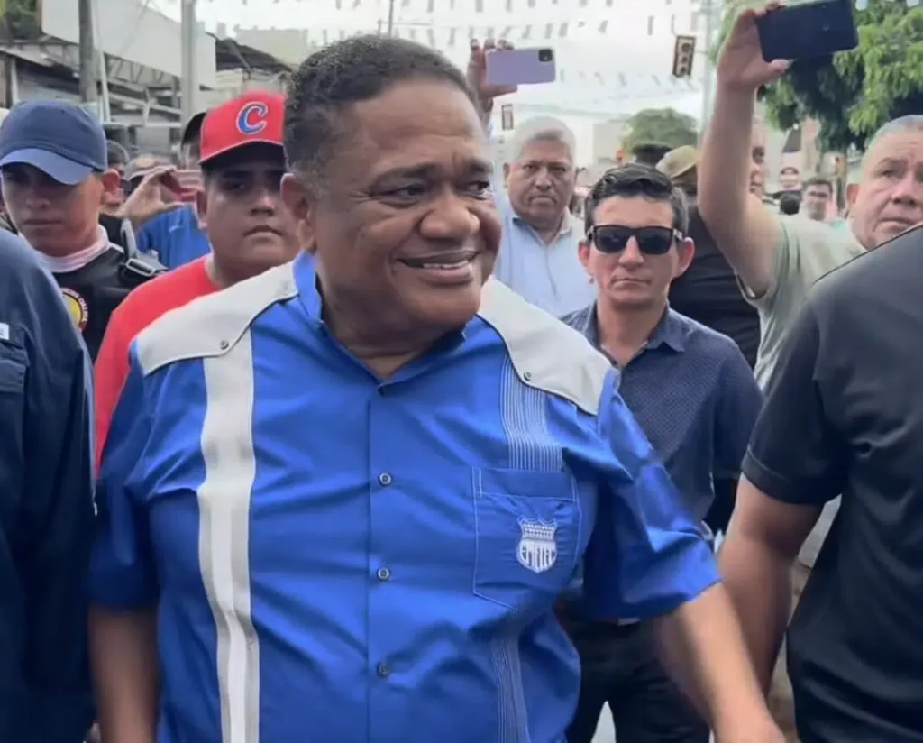 Habló Jorge Guzmán: Emelec tiene un déficit de 20 millones, pero promete sanearlo