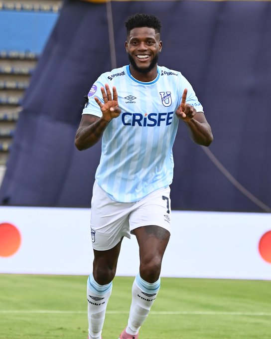 Universidad Católica elimina a Deportivo Cuenca y avanza al hexagonal de LigaPro 2025