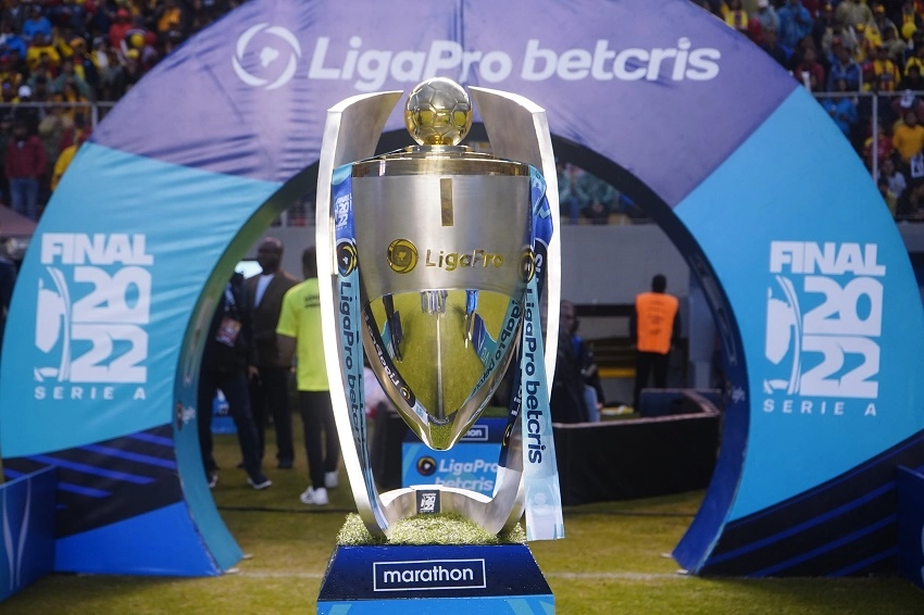 Miguel Ángel Loor admite un error