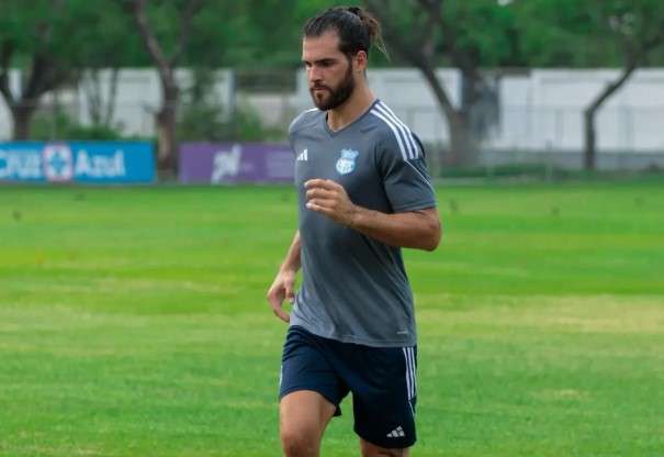 Facundo Castelli en duda