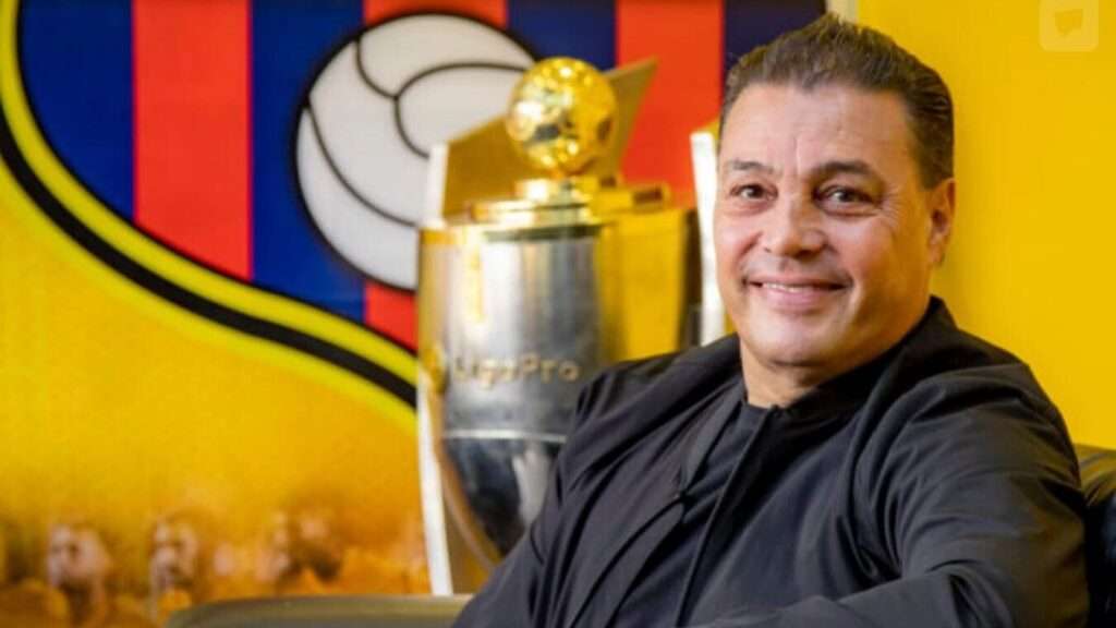 Carlos Alfaro Moreno responde a Rabanal: ¿Por qué Independiente del Valle "pregunta siempre" por Barcelona? 1 Carlos Alfaro Moreno responde a Rabanal: ¿Por qué Independiente del Valle "pregunta siempre" por Barcelona?