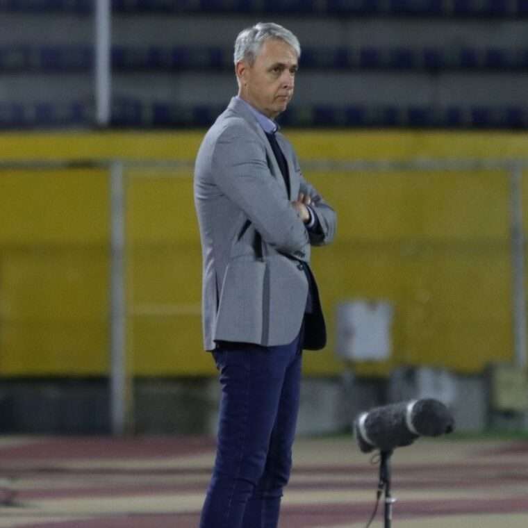 Tiago Nunes y su dura autocrítica tras el empate de Liga ante Universidad Católica