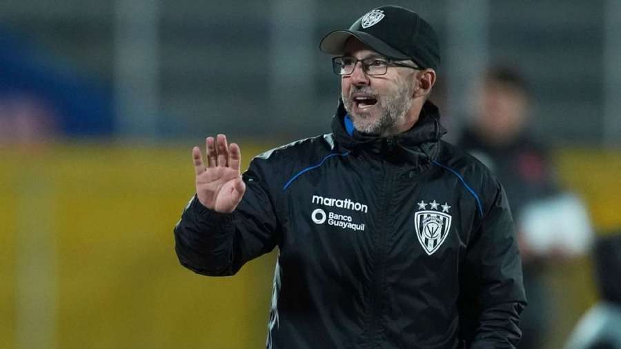 Javier Rabanal critica duramente a la prensa de Guayaquil y afirma que querían el avance de Barcelona SC "por lo civil o criminal"