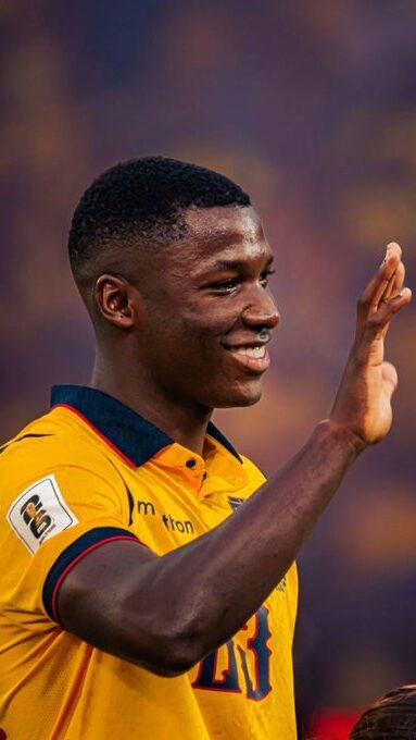 Moisés Caicedo: Sueña en Grande con Champions, Premier y Ecuador 1 Moisés Caicedo: Sueña en Grande con Champions, Premier y Ecuador