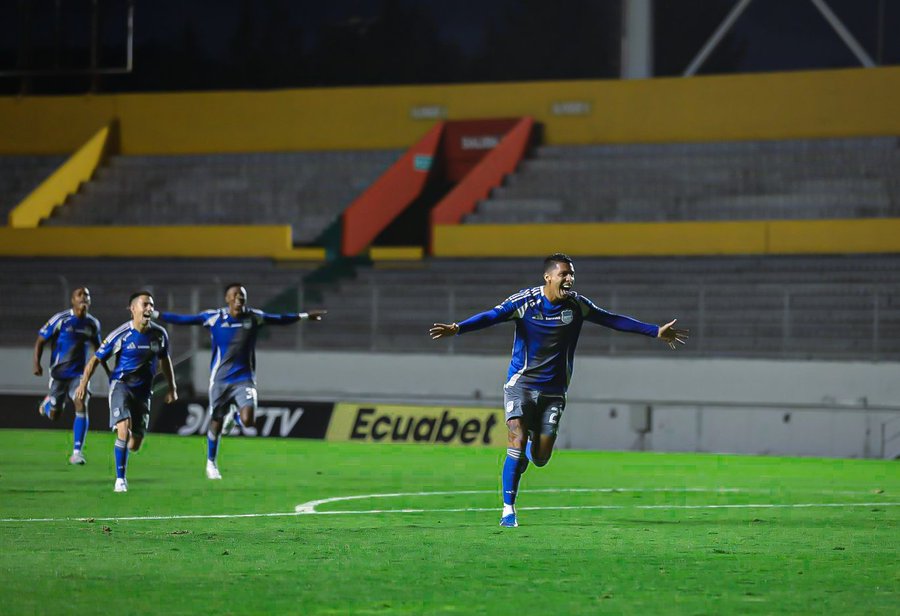 Emelec avanza a cuartos de final de la Copa Ecuador en una dramática definición por penales
