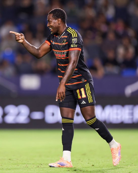 ¡Drama en la MLS! Anderson Julio Anota, Pero FC Dallas Cae y se Juega la Temporada en el 'Decision Day'