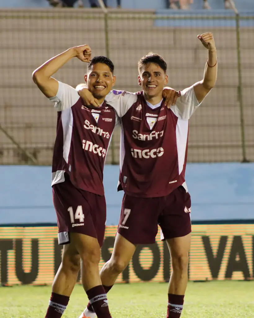 Macará Golea a Delfín y Se Ilusiona con la Copa Sudamericana 2026 1 Macará Golea a Delfín y Se Ilusiona con la Copa Sudamericana 2026