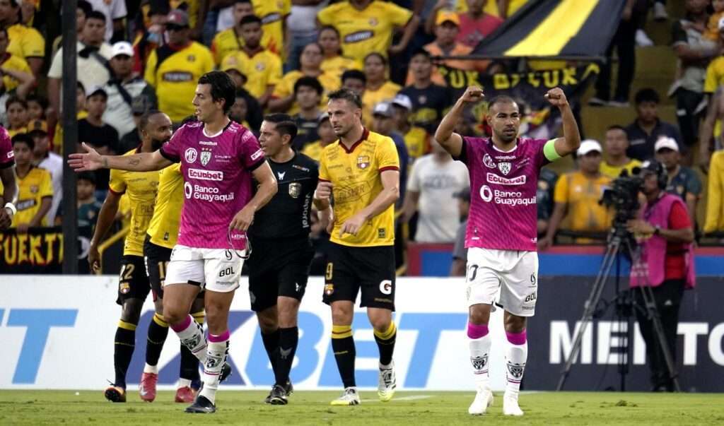 Independiente del Valle arrolló a Barcelona y acaricia el título de LigaPro