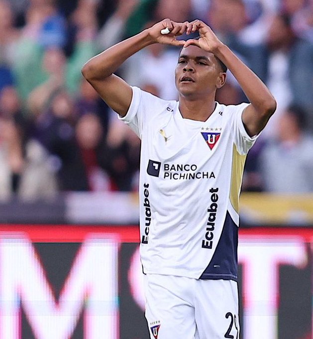 Dura crítica de Franklin Salas para Sebastián Beccacece por la No Convocatoria de Bryan Ramírez