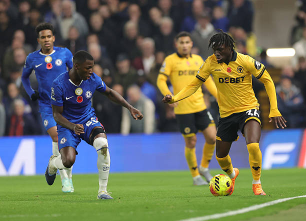 Chelsea Golea a Wolves y Escala en la Premier League con Moisés Caicedo