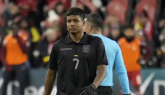 Miguel Ángel Loor y la crítica por Jeremy Arévalo: "Vino y lo destruyeron"