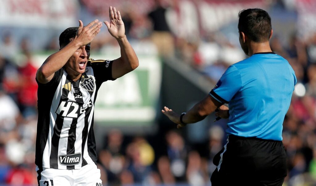 El dolor de Alan Franco tras perder la Copa Sudamericana: "Quedo debiendo mucho…" 1 El dolor de Alan Franco tras perder la Copa Sudamericana: "Quedo debiendo mucho…"