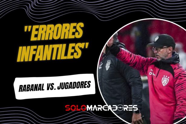 Javier Rabanal visiblemente molesto tras la derrota de IDV ante LDU: "Parecemos de 12 años"