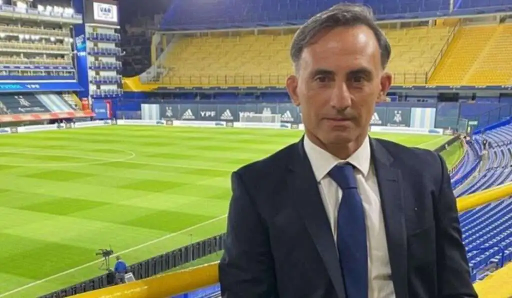 El Elogio Gigante de Diego Latorre a Piero Hincapié en el Arsenal