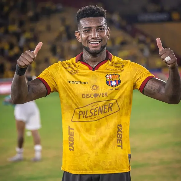 Renovación de Gustavo Vallecilla con Barcelona SC: Oferta Formal Presentada 23 Renovación de Gustavo Vallecilla con Barcelona SC: Oferta Formal Presentada