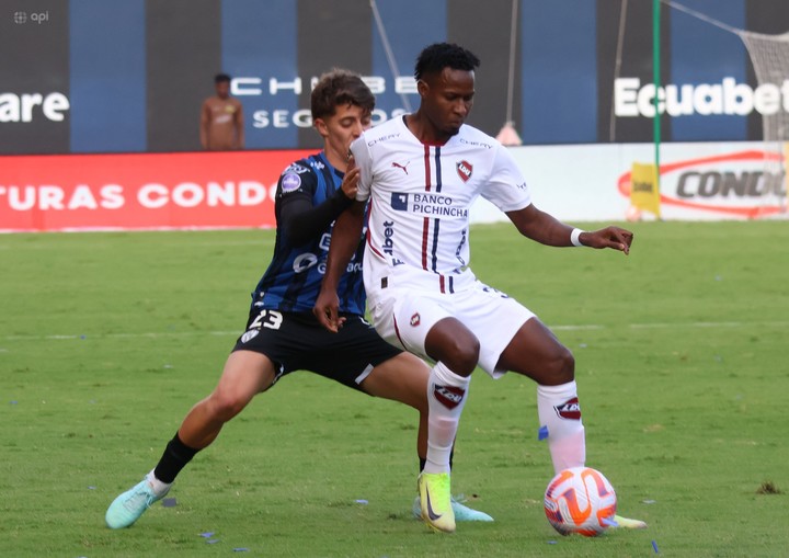 Independiente del Valle y Liga de Quito igualan sin goles en Sangolquí