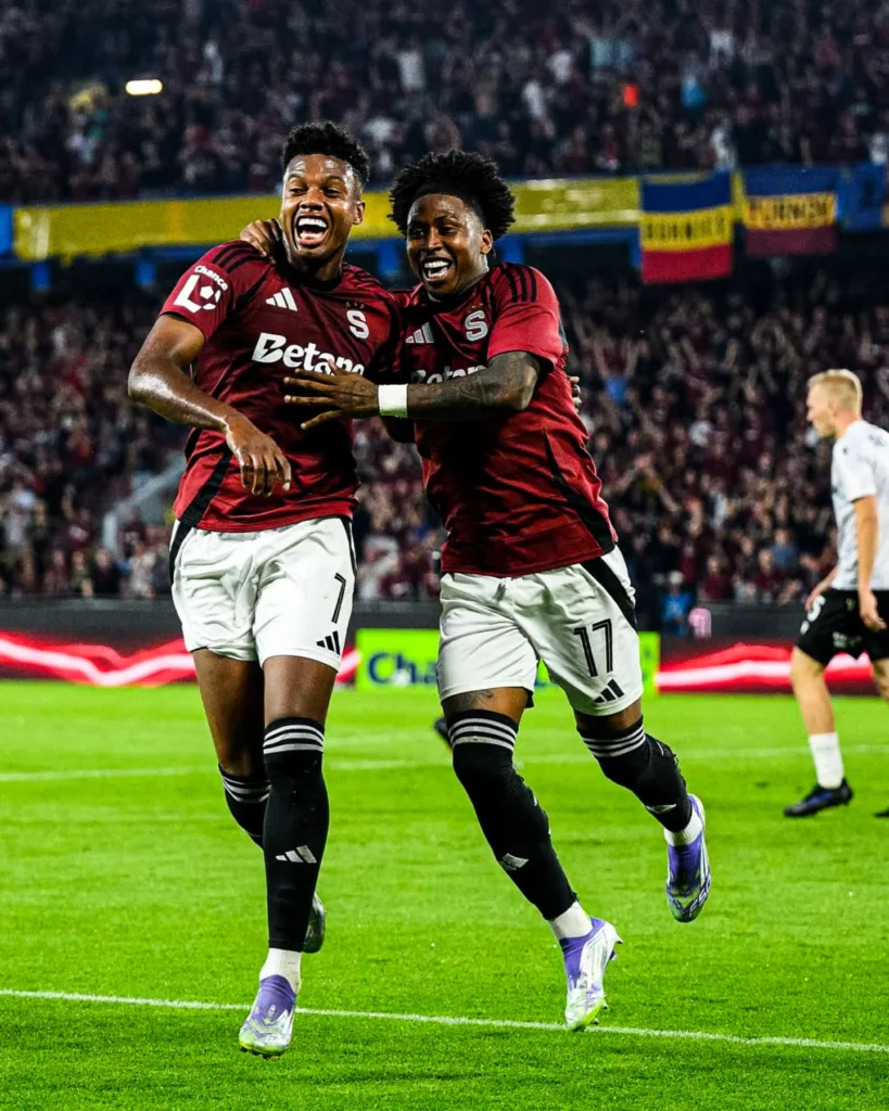 Golazo de John Mercado en la Conference League