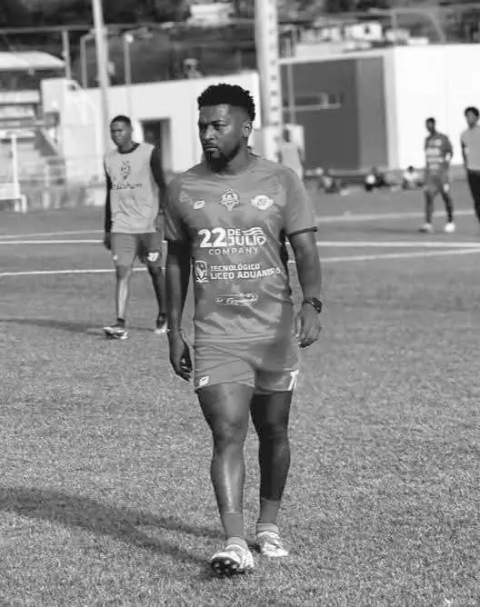 El trágico 2025 en el fútbol ecuatoriano: cinco jugadores asesinados