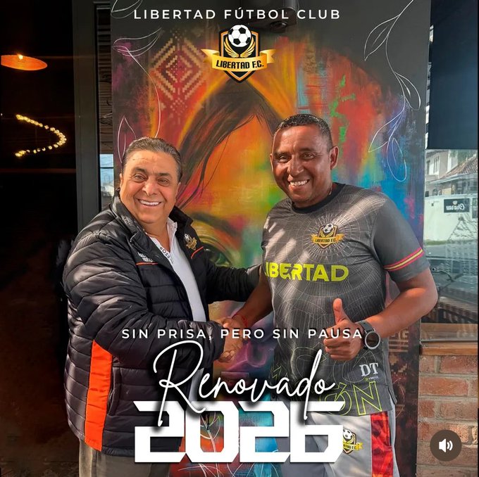 Libertad FC asegura su futuro: Juan Carlos León renovado para 2026