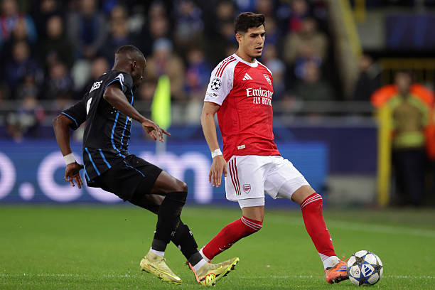 Arsenal golea en Bélgica y Piero Hincapié gana el duelo de ecuatorianos