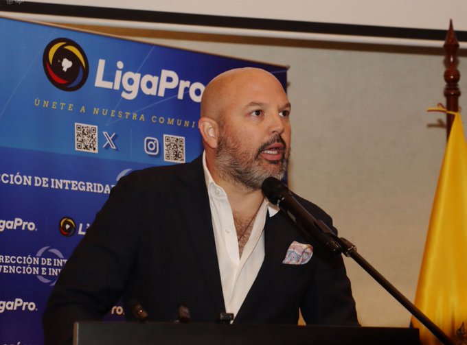 El Nacional: Miguel Ángel Loor se puso del lado de la FEF