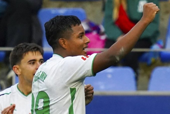 Jeremy Arévalo jugará en el Stuttgart: Contrato hasta 2031