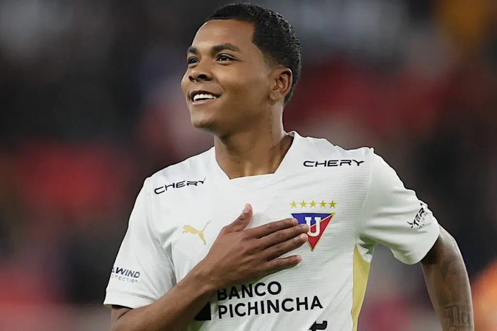 Isaac Álvarez confirma: Retener a Bryan Ramírez en LDU para 2026 es "imposible"