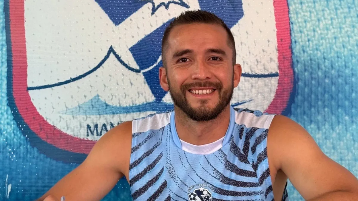 Jean Carlos Blanco ficha por Manta FC tras polémica salida de Técnico Universitario