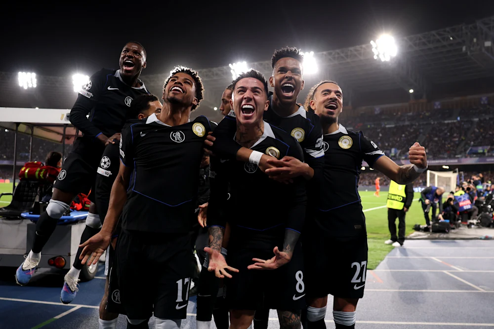 Moisés Caicedo y Chelsea a octavos de final de la Champions League