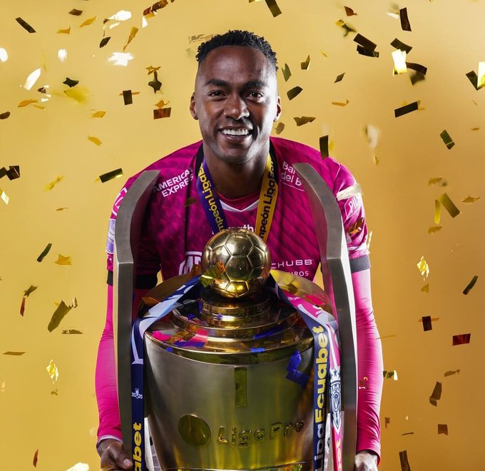 El fichaje de Renato Ibarra por Mushuc Runa se derrumbó: Luis Alfonso Chango revela el insólito motivo económico